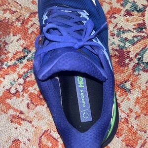11.5D Mens Hoka Clifton GTX Blue and Green Goretex Athletic Shoes